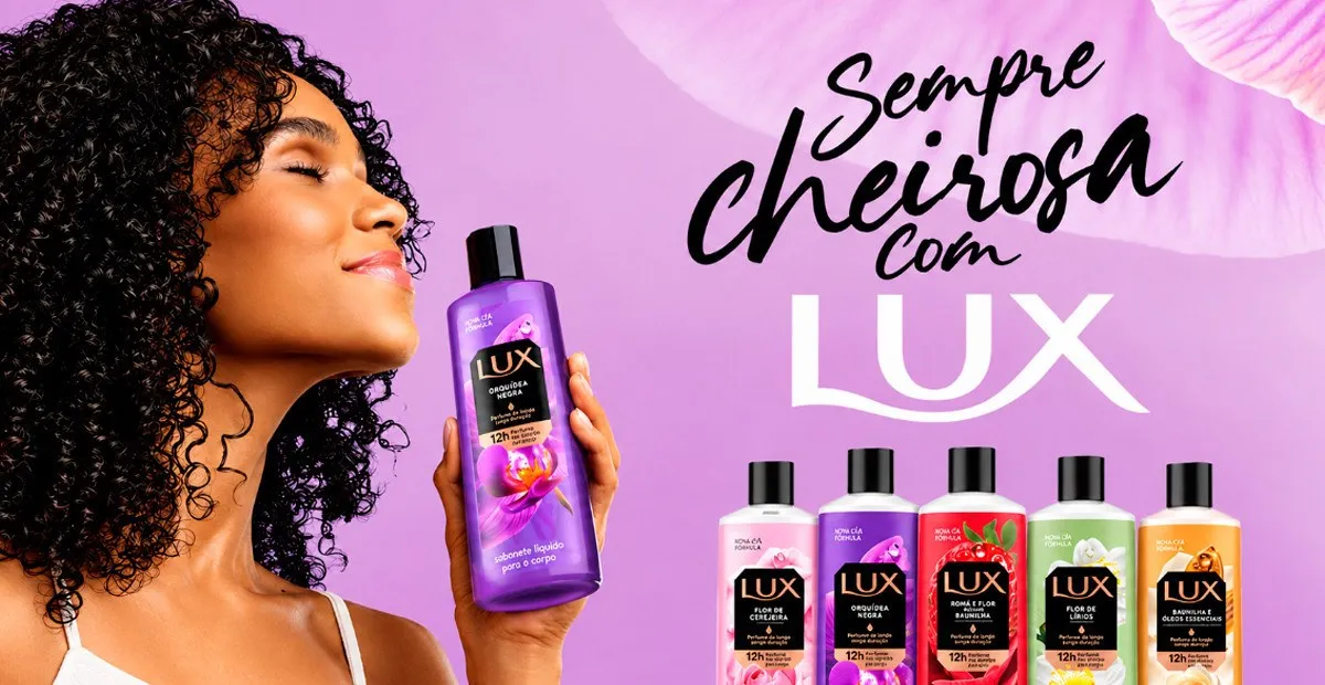 Compre e Ganhe: Promoção Sempre Cheirosa com Lux: compre R$ 15 em Lux, junte selos e ganhe bolsa Carol Burgo